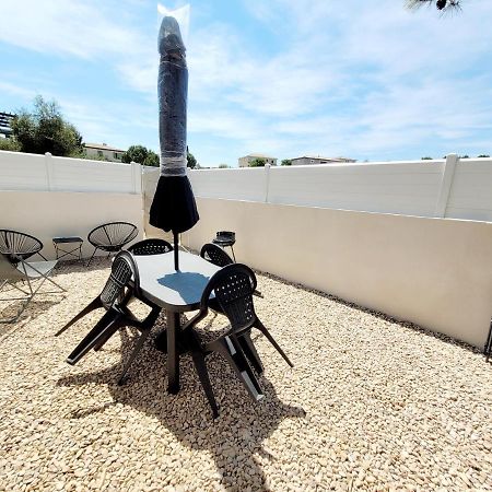 Logement Independant "Les Coquelicots", Terrasse Proche Des Plages Et Montpellier Жувиньяк Экстерьер фото